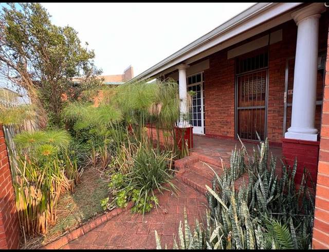 OFFICE FOR SALE IN PIETERMARITZBURG CENTRAL